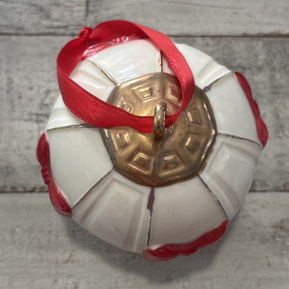 Elizabeth Arden 1994 Red Door Scented Porcelain Pomander Christmas‎ Ornament - Picture 6 of 12